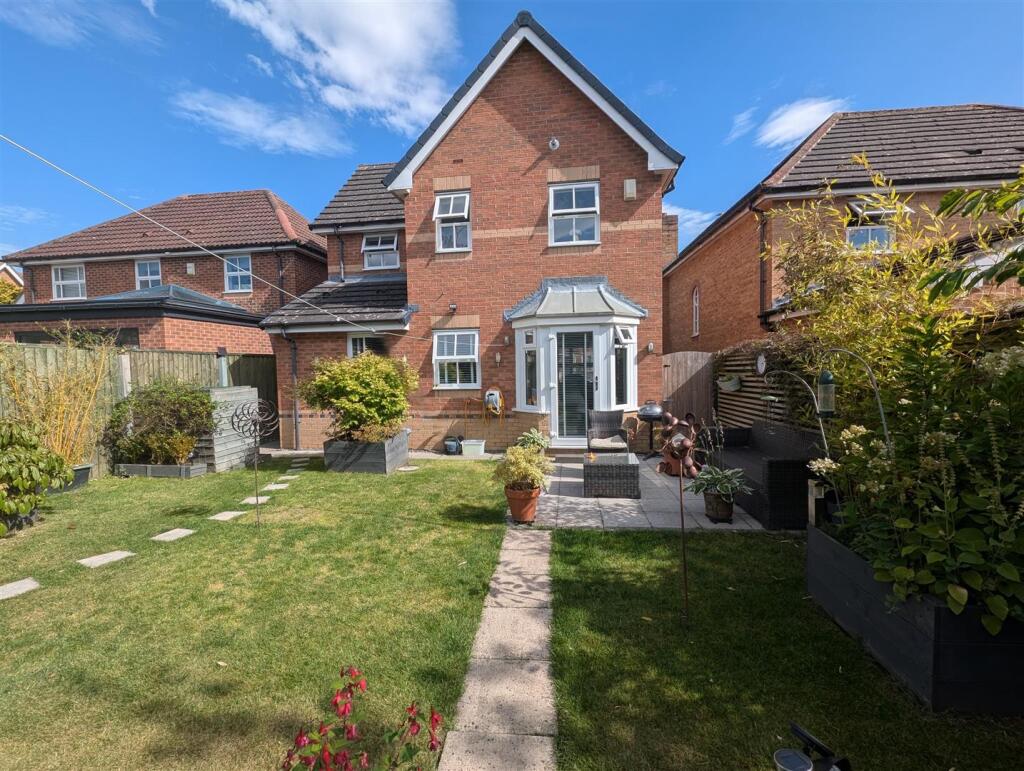 House in Darlington, Harrowgate Hill, Whinfield - View 4