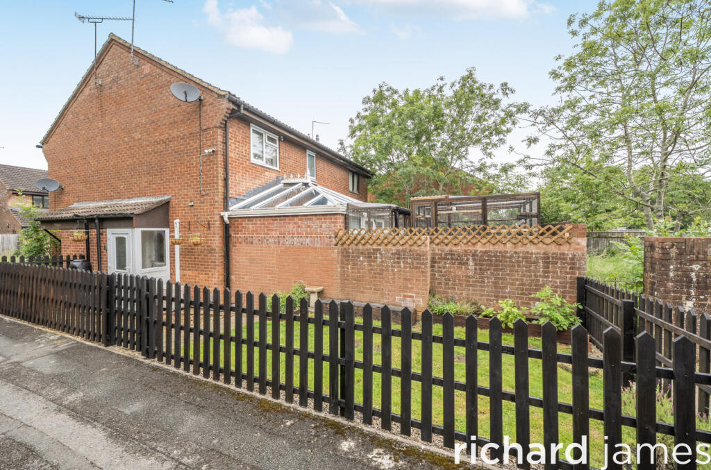 Main image of property: Risingham Mead, Westlea, Swindon, SN5