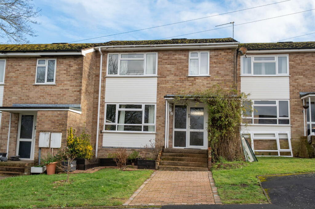 Main image of property: Mann Close, Whitchurch, RG28 7LB