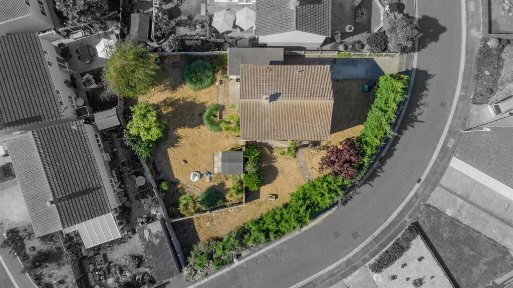 Main image of property: Monkstone Drive, Berrow