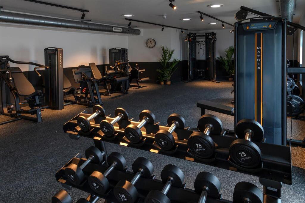 Property photo 11