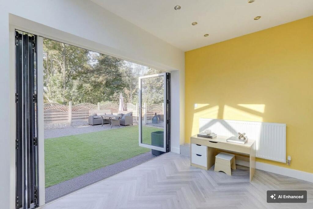 House in Nottingham - View 3
