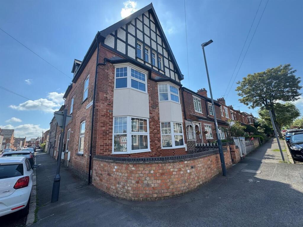 Main image of property: MURRAY ROAD