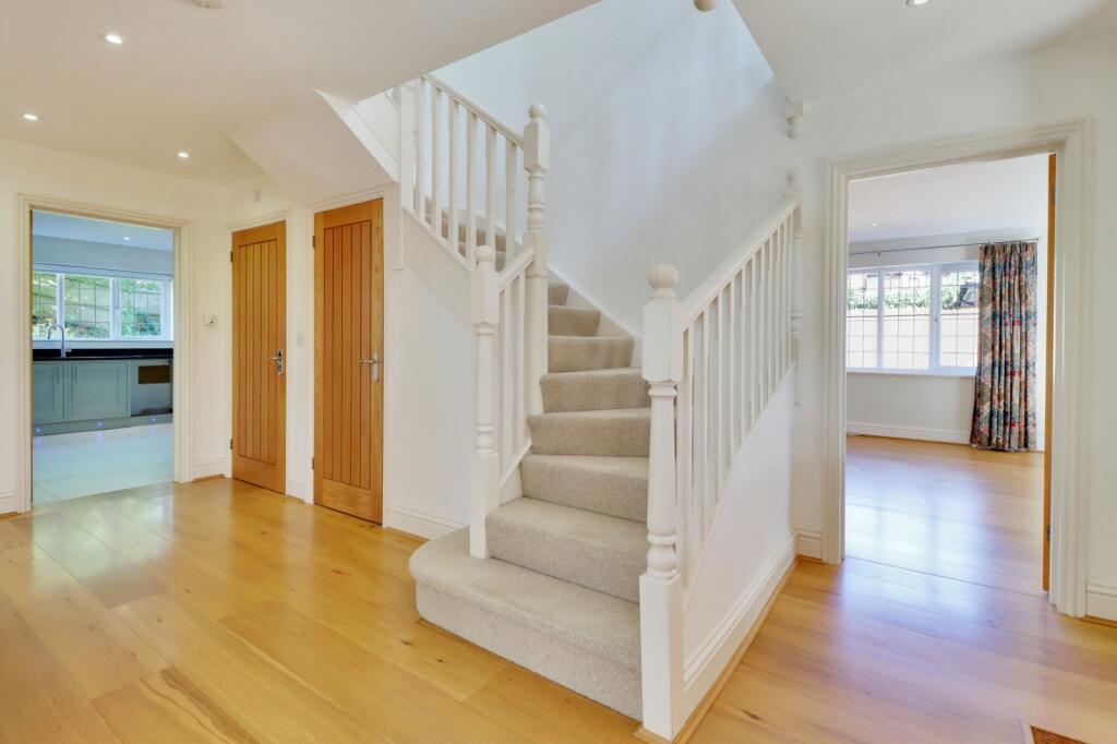 House in Wealden, Heathfield and Waldron - View 4
