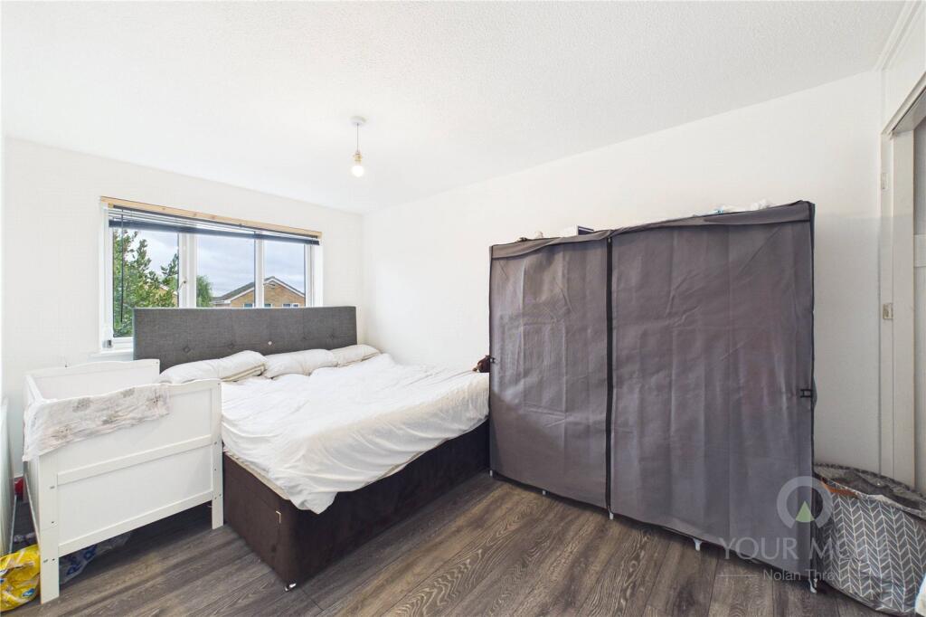 House in Northampton - More