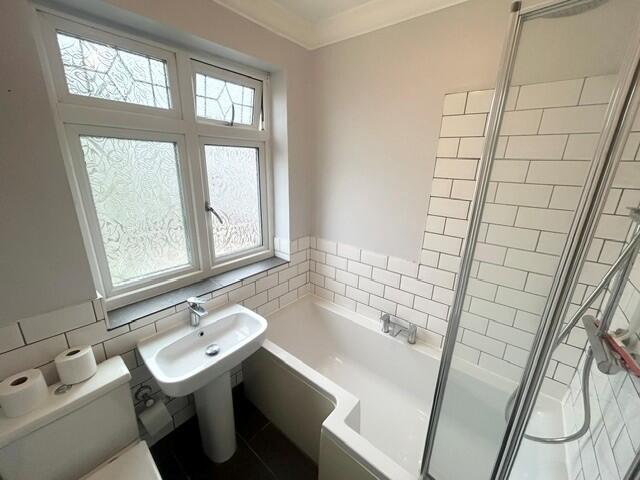 House in London - View 4