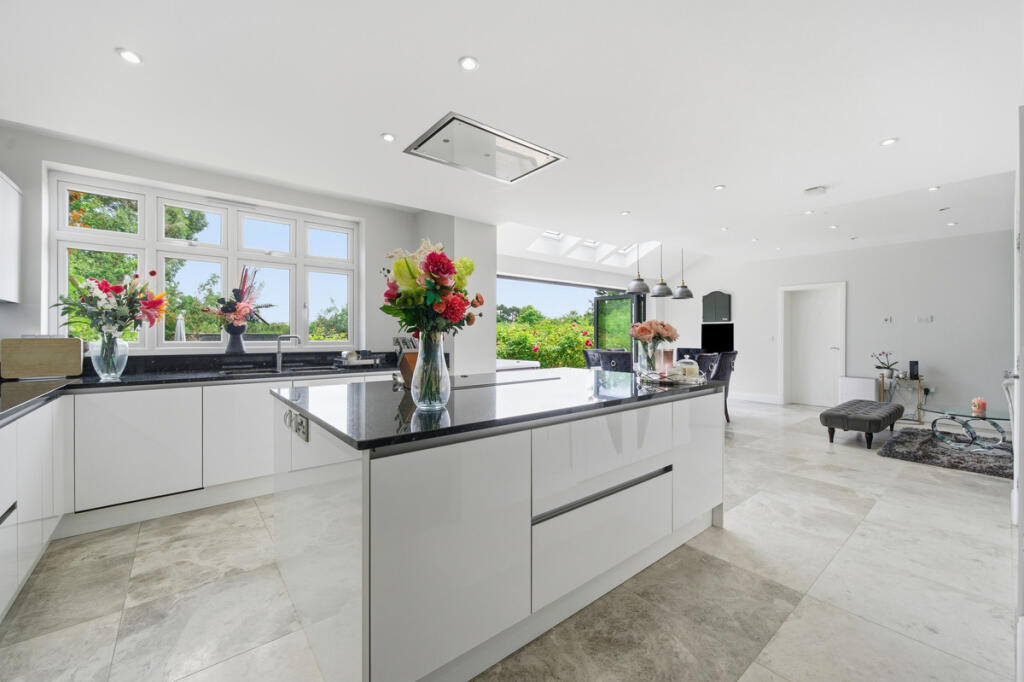 House in Rushcliffe, Edwalton - View 4
