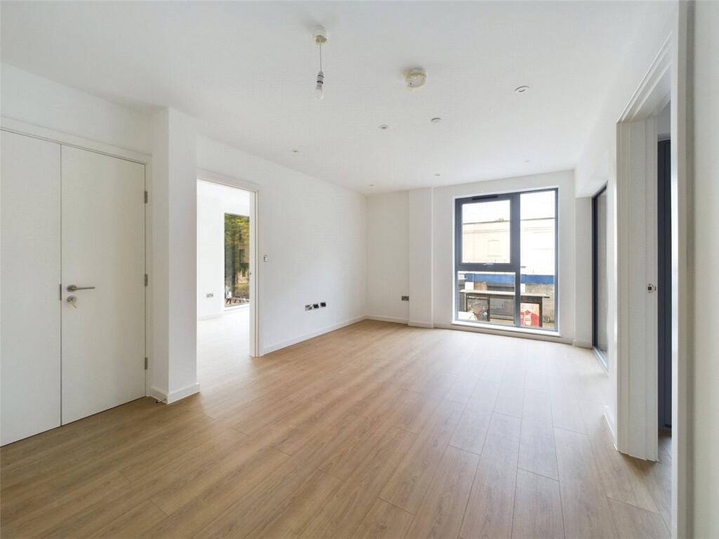 Apartment in London - View 2
