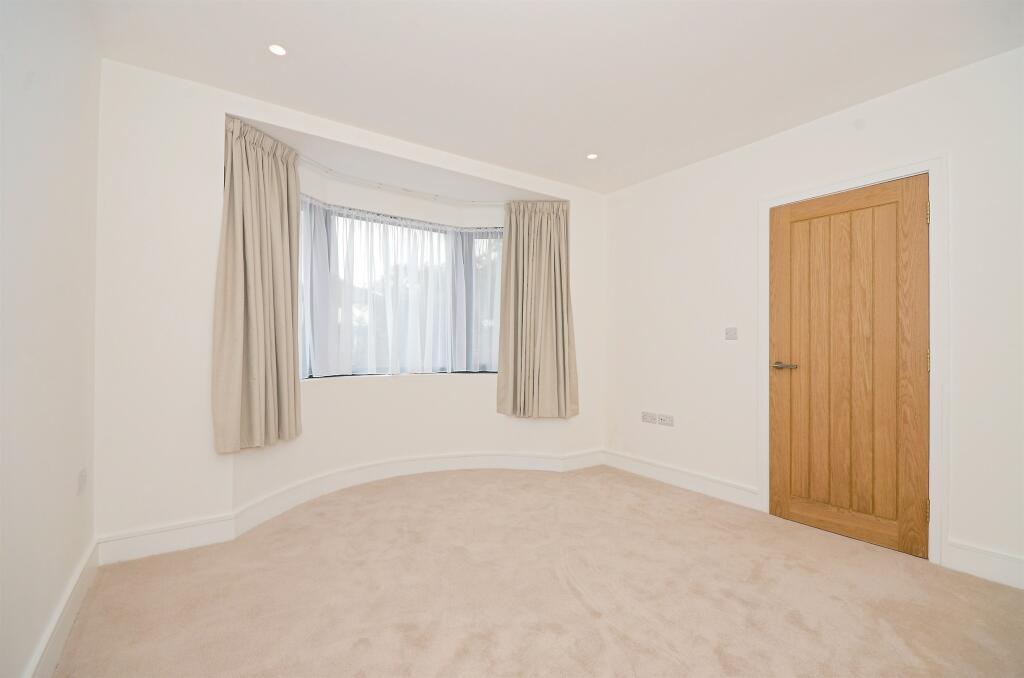 Additional image 9 of Mount Pleasant Lane, Bricket Wood, St. Albans