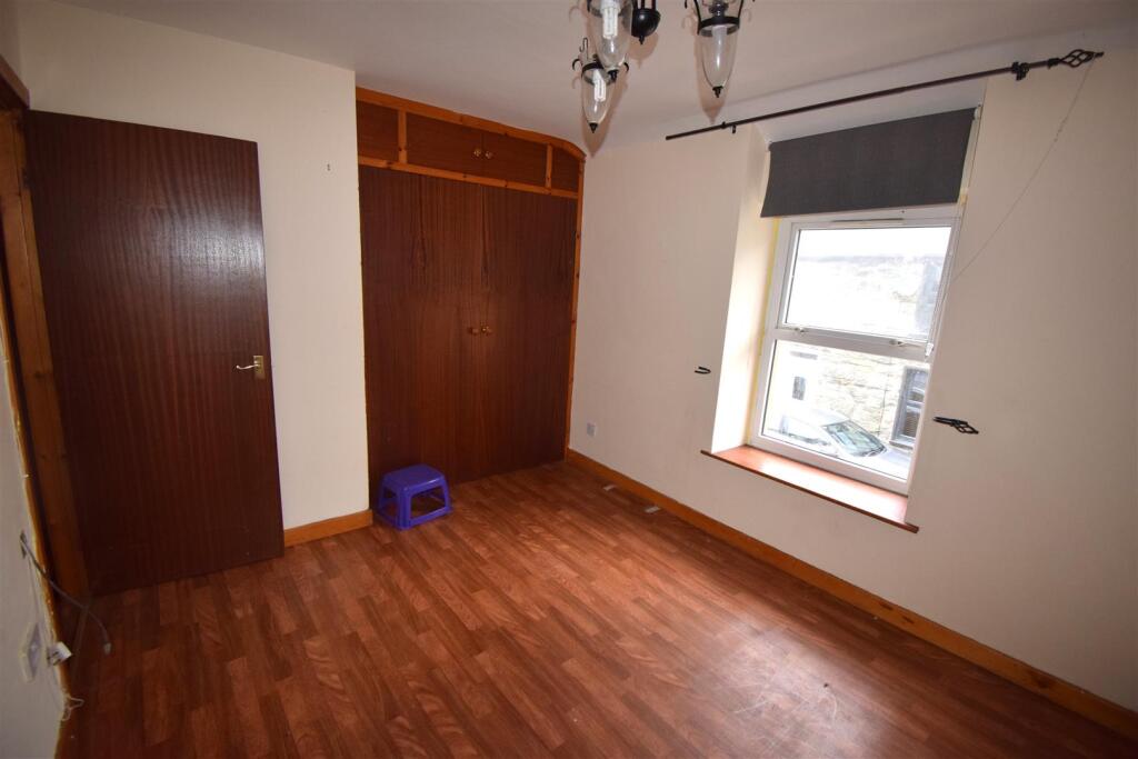 Glynllifon Street, Blaenau Ffestiniog - View 5