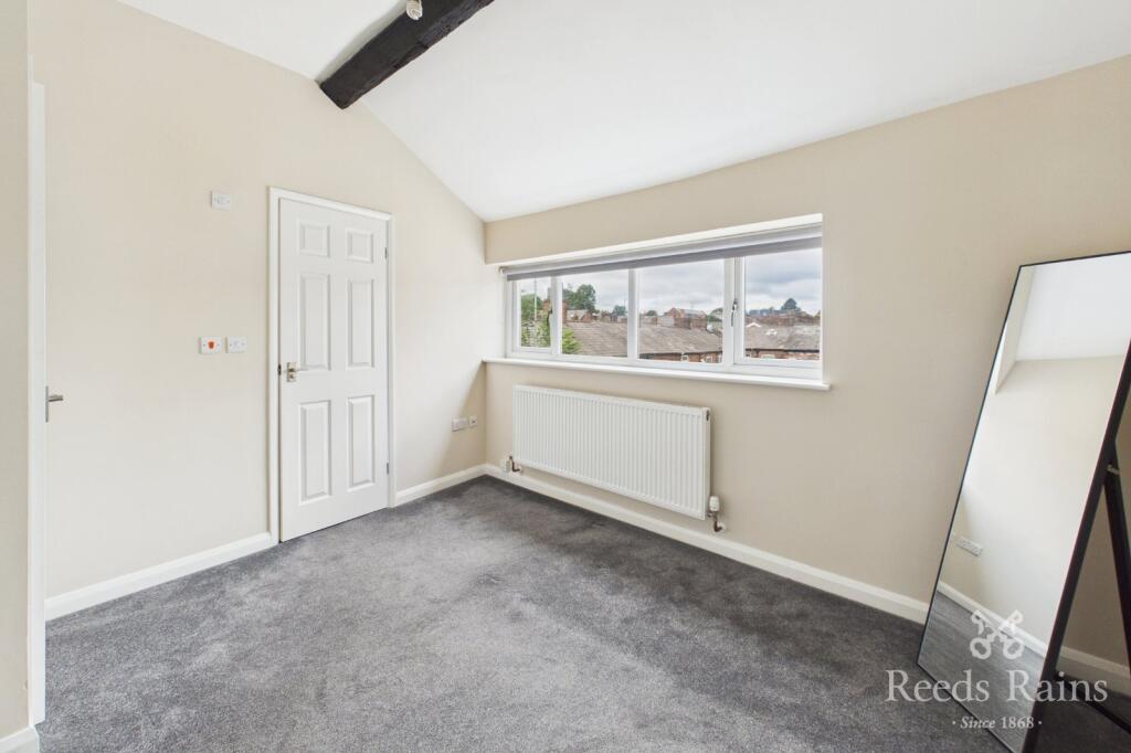 Apartment in Stockport - View 4