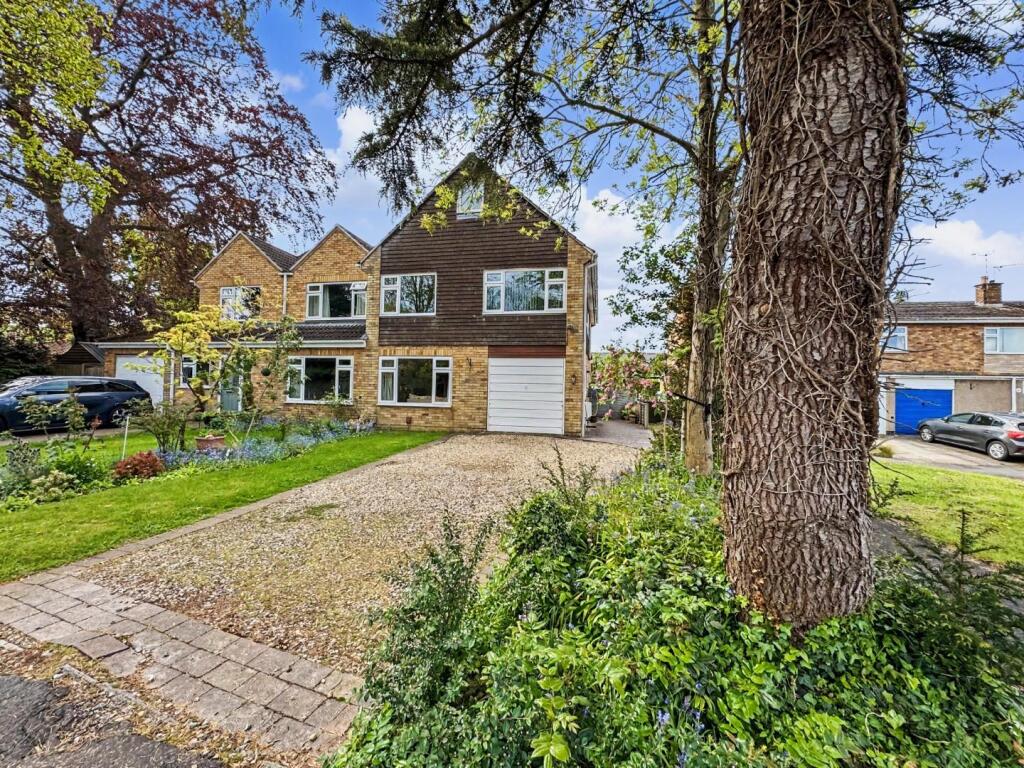 Main image of property: Hoskyn Close, Hillmorton, Rugby