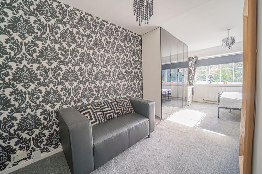 Additional image 19 of Starbold Crescent, Knowle, B93