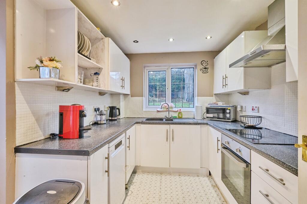 Additional image 3 of Warrington Drive, BIRMINGHAM