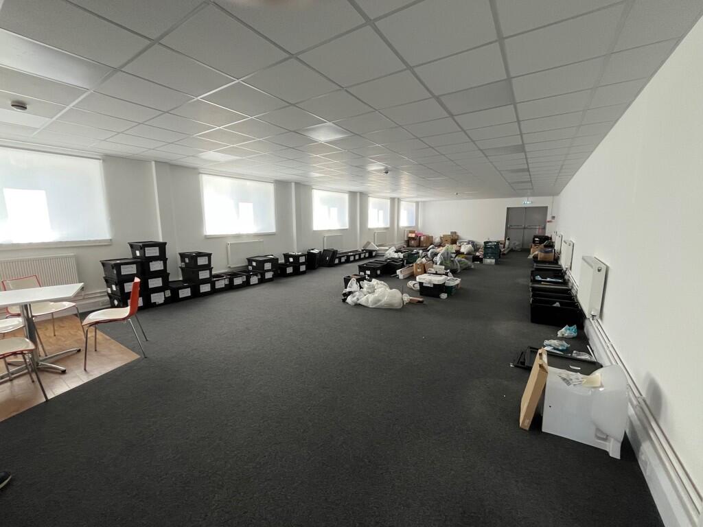 Additional image 2 of 1 Swallow Court , Swallowfield, Welwyn Garden City, Hertfordshire, AL7 1SB