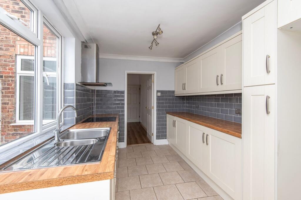 House in Peterborough - View 5