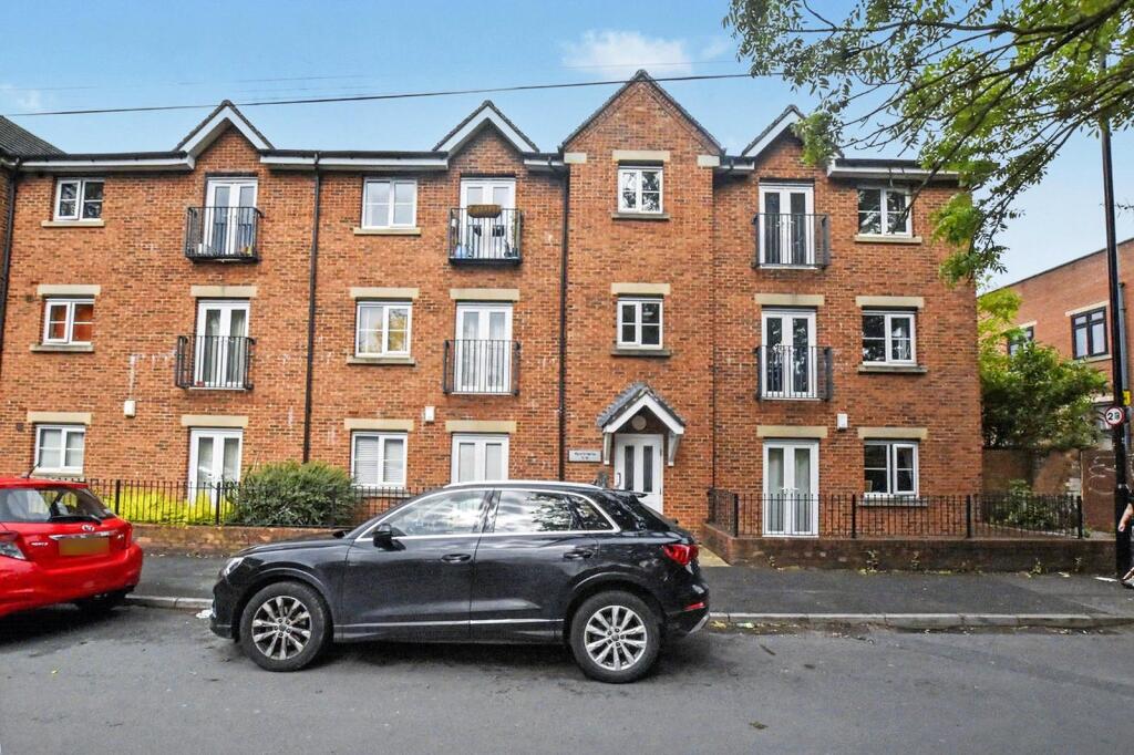 Main image of property: Abbots Mews, Leeds, West Yorkshire