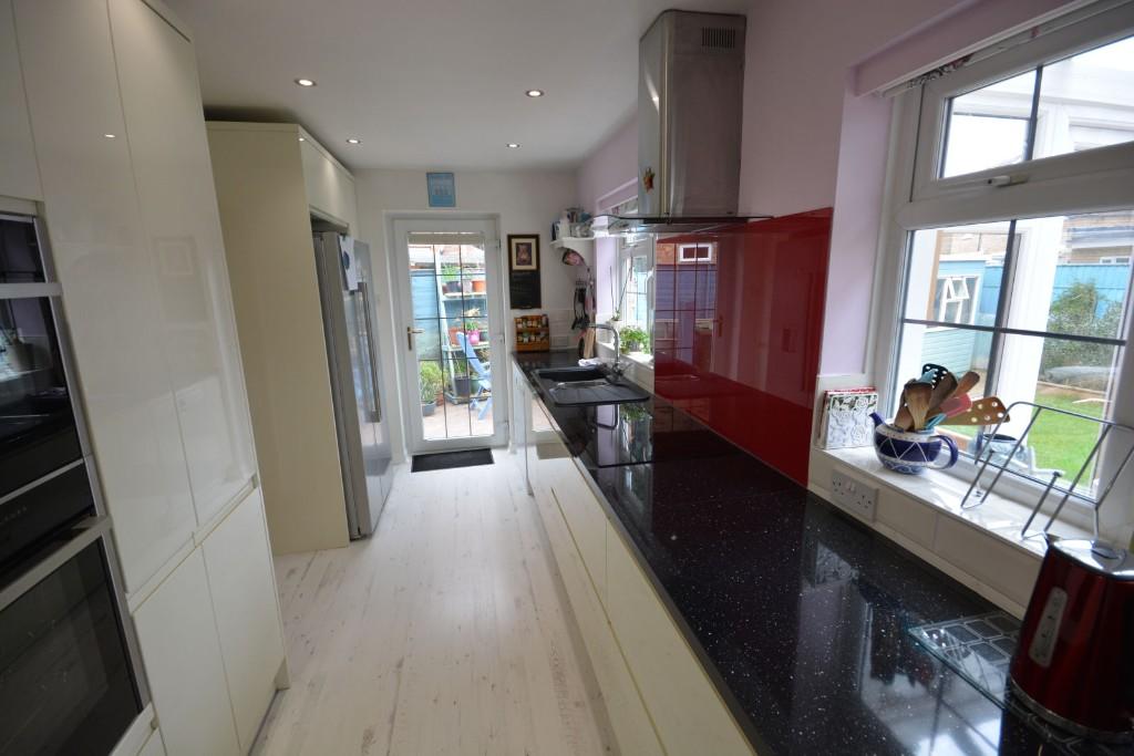 Blackbird Close, Creekmoor, Poole, Dorset, BH17 - View 4