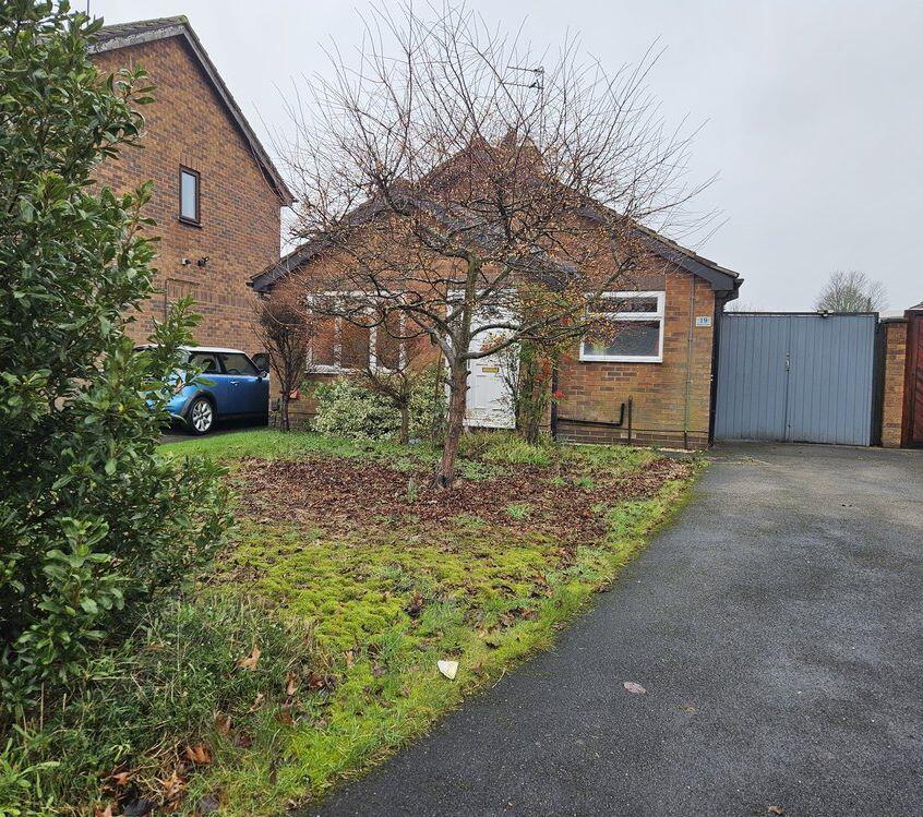 Main image of property: 19 Rugeley Avenue, Long Eaton, Derbyshire, NG10 2EU