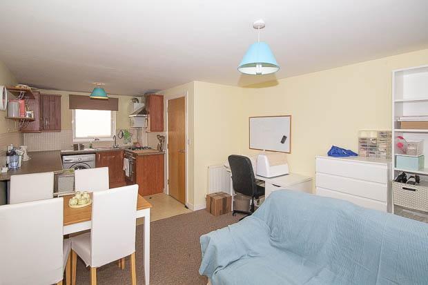 Apartment in Cheltenham, Marle Hill, St Paul’s - View 5