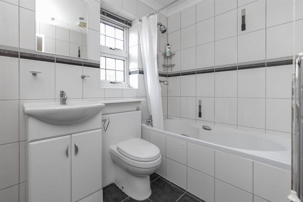 Additional image 12 of Havercroft Close, St. Albans