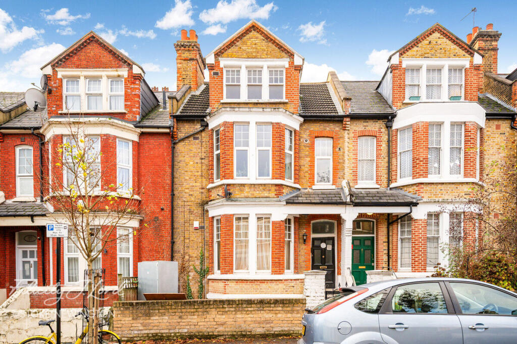 Main image of property: Cranwich Road, London N16