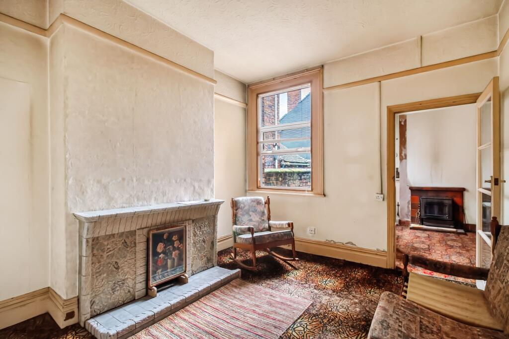 House in Stoke-on-Trent - View 4