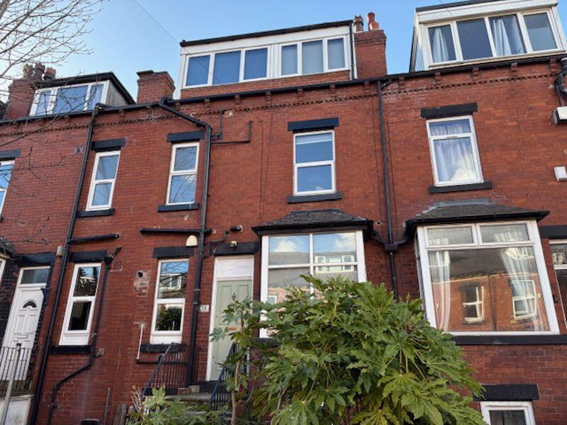 House in Leeds - View 2