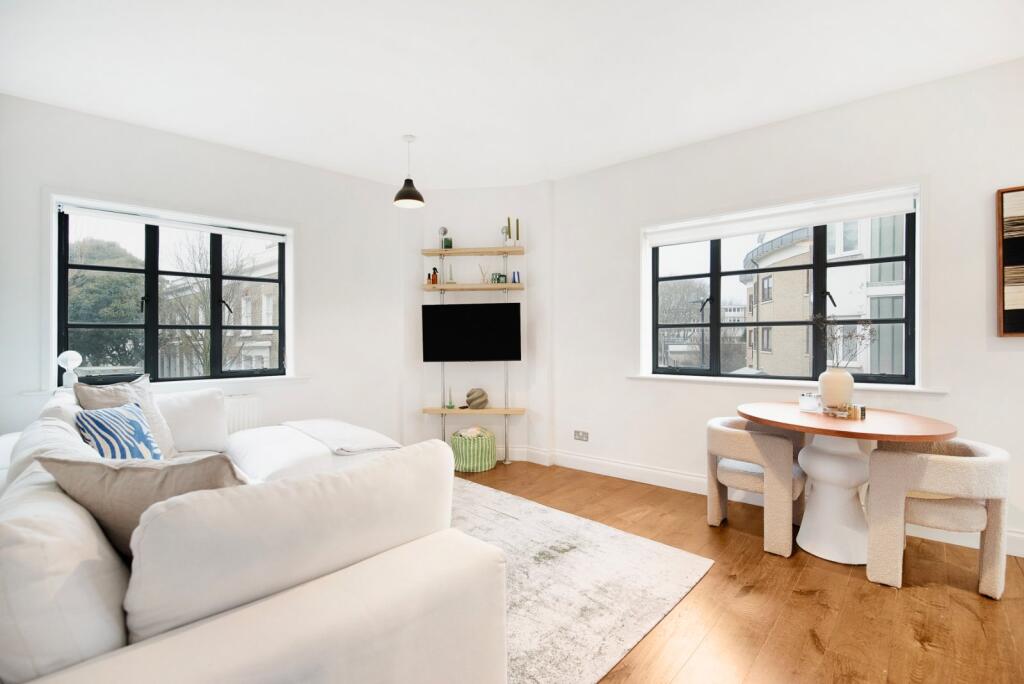 Main image of property: City Garden Row, 
Angel Southside, N1