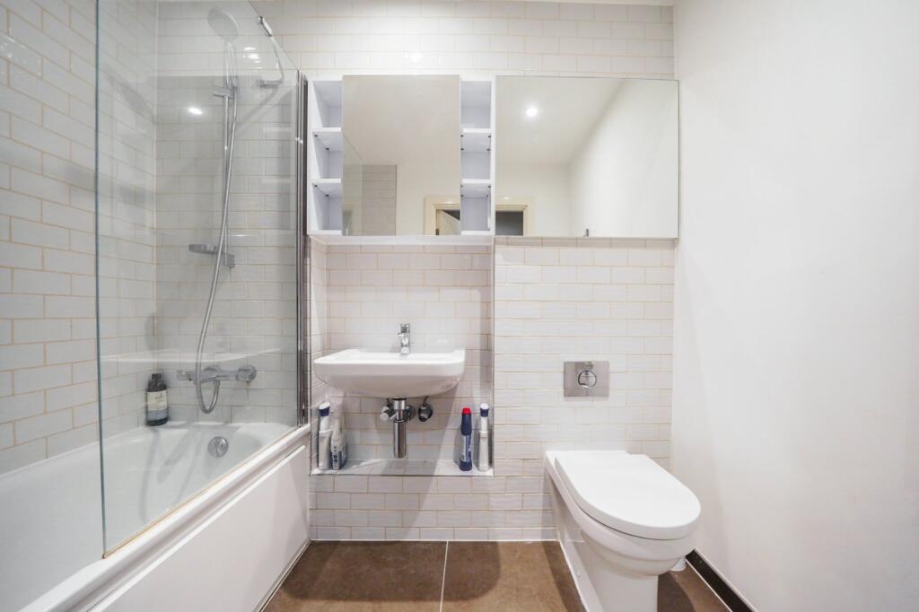 Apartment in London - View 4