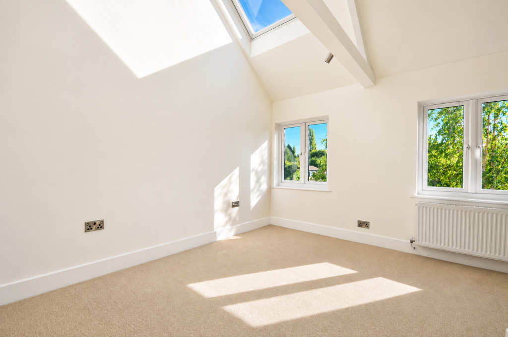 House in Widdington - View 5