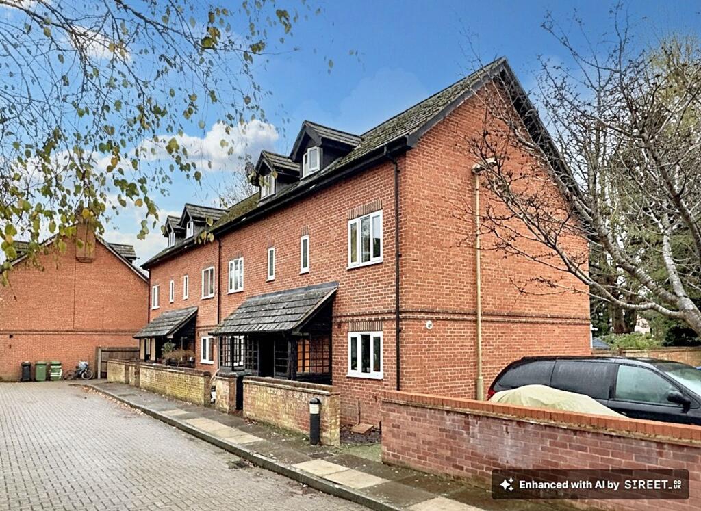 Main image of property: Moir Court, Wantage, OX12