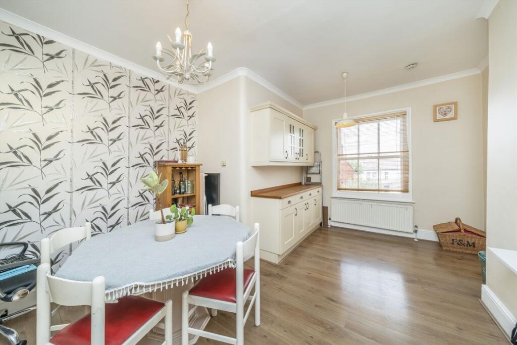 Apartment in London - View 4