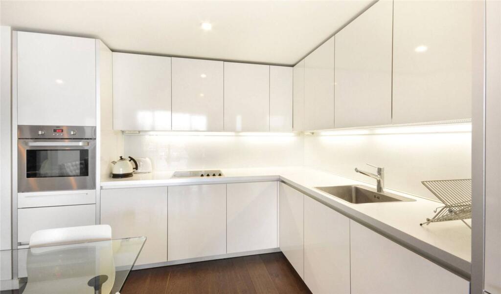 Main image of property: Walworth Road, Elephant and Castle, London, SE1