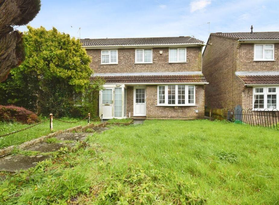 Main image of property: 43 Fonmon Park Road, Rhoose, Barry, CF62 3BG