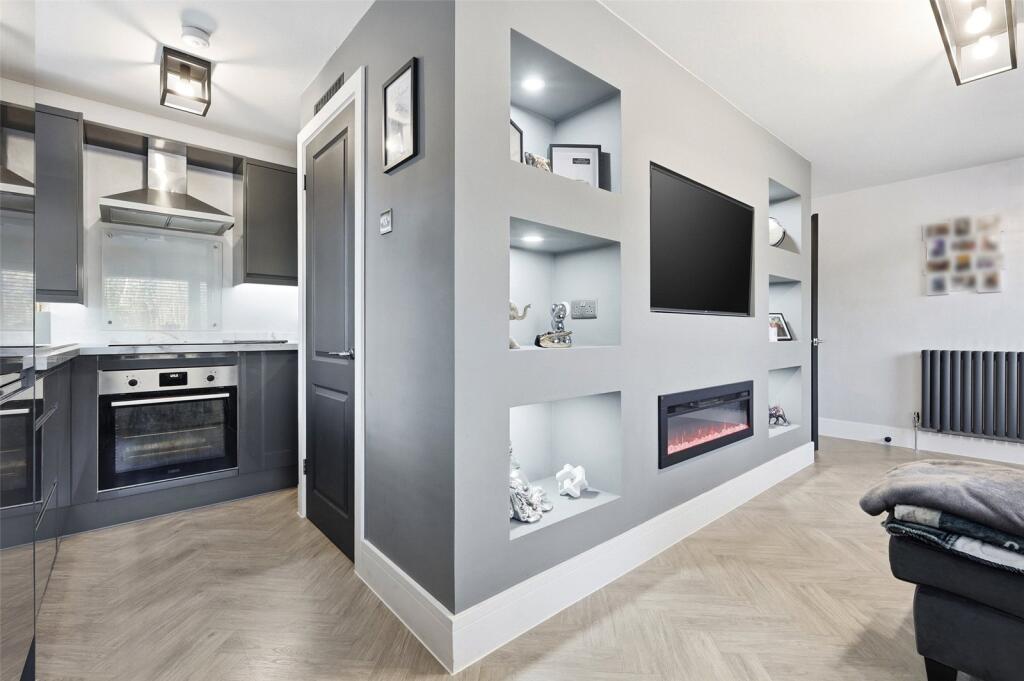 Main image of property: Gordon Road, Shenfield, Brentwood, Essex, CM15