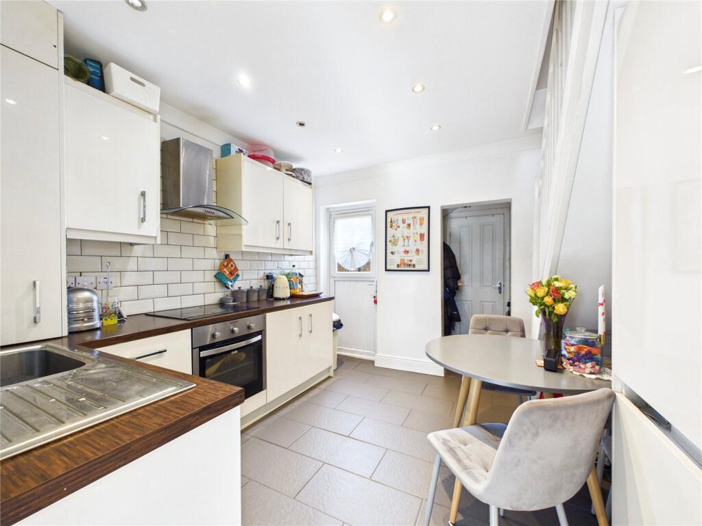 Main image of property: Wallace Road, Ipswich, Suffolk, IP1