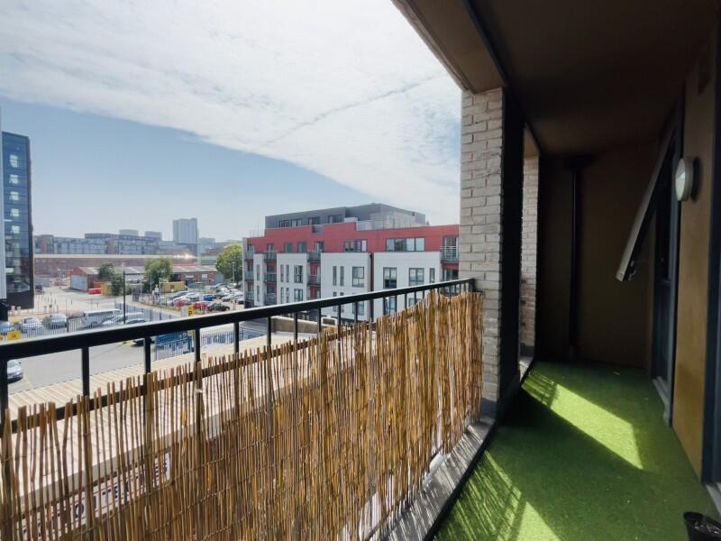 Apartment in Manchester, Collyhurst - View 5