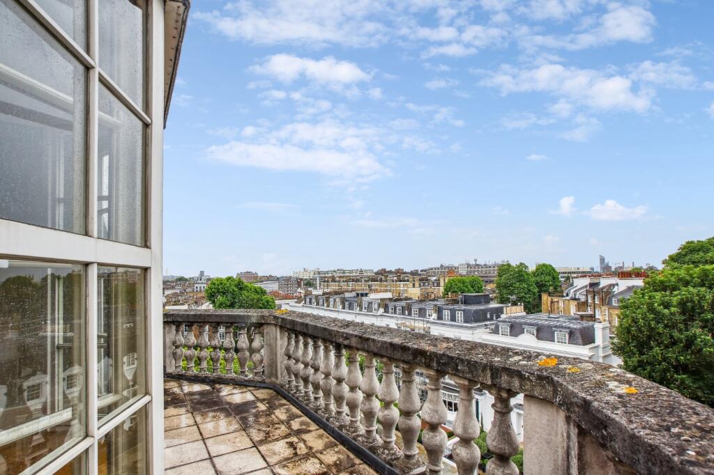 Apartment in London - View 5