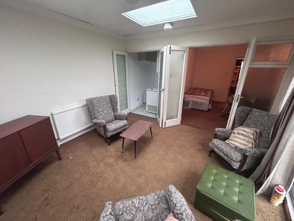 Conery Gardens, NG13 photo 2