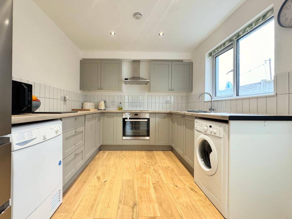 House in Plymouth - View 2
