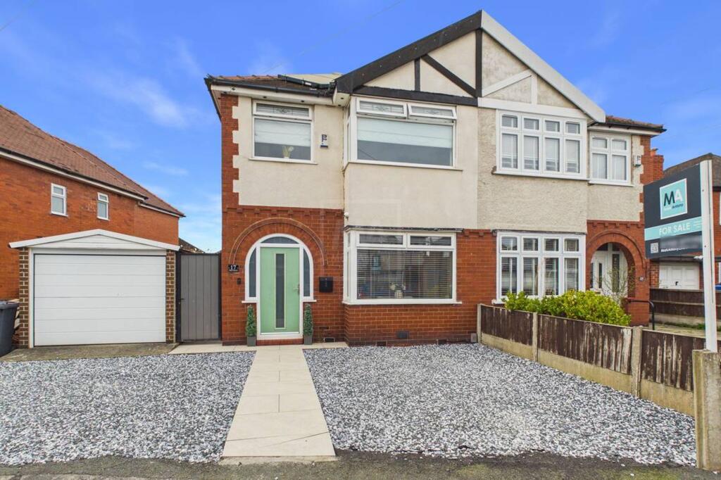 Main image of property: Vine Crescent, Great Sankey, WA5