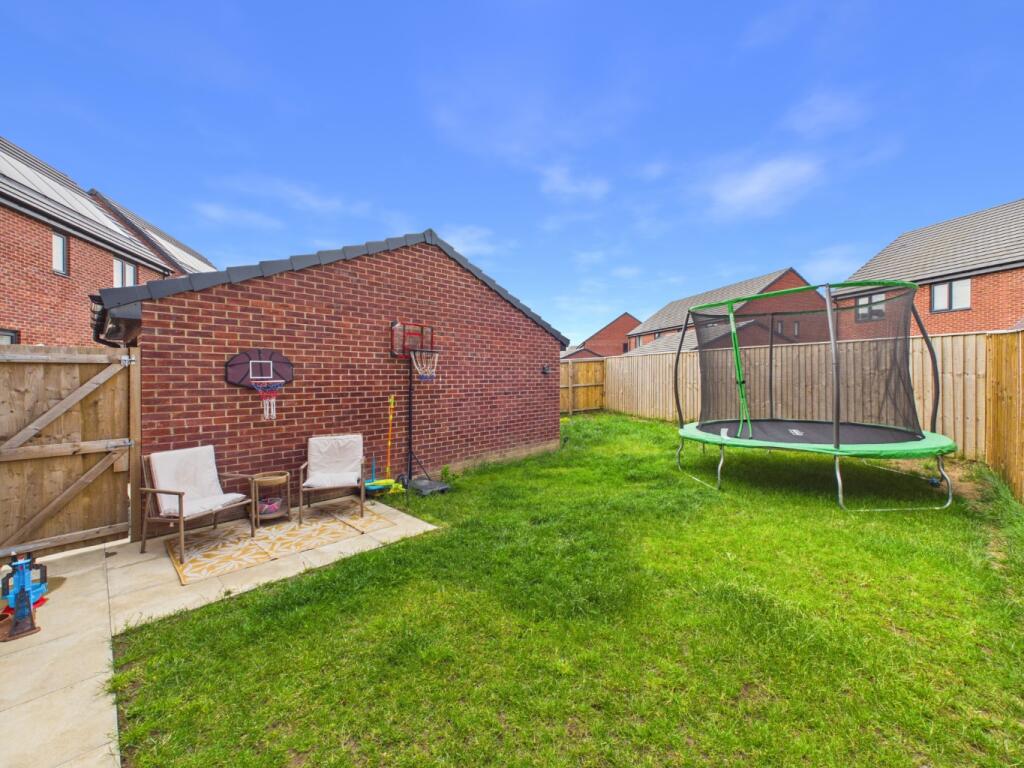 House in Hull, Wawne View, Kingswood - View 5