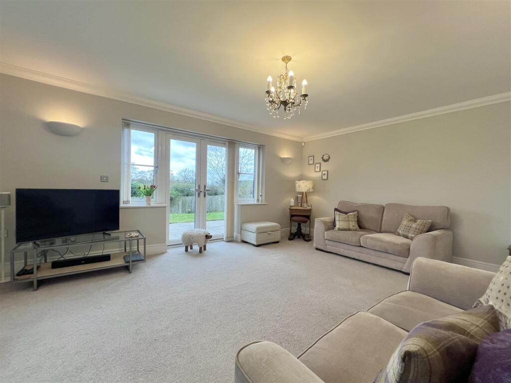 Sweetpool Lane, Hagley photo 5