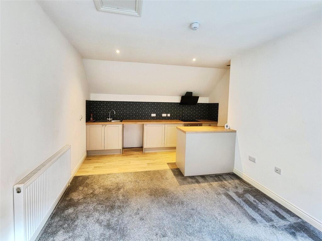 Main image of property: Broadgate, Lincoln, LN2