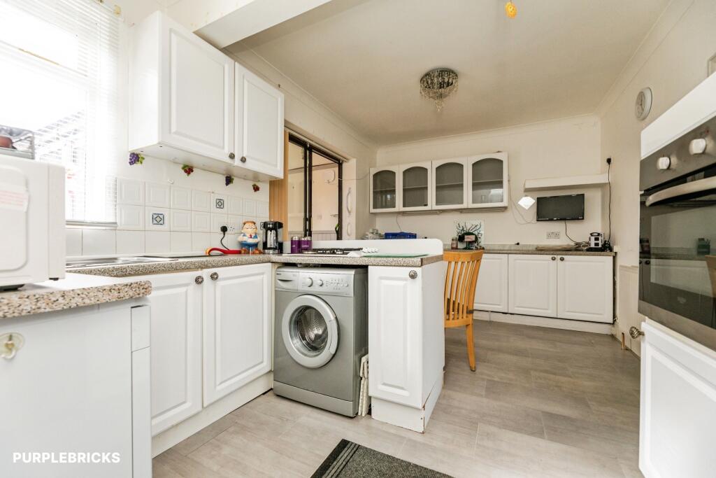 House in Sheffield, South Yorkshire - View 5