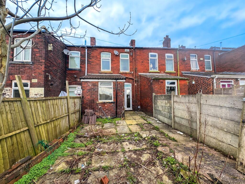 600, Bury Road, Breightmet, Bolton, BL2 photo 4