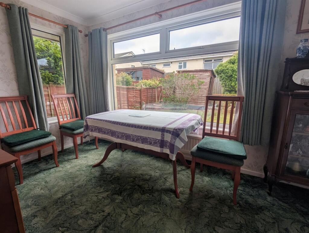 Whitecross Avenue, Shanklin - More