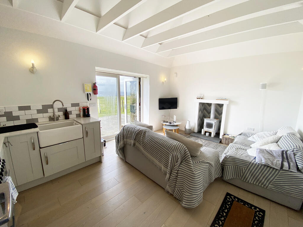 House in Paisley - View 4
