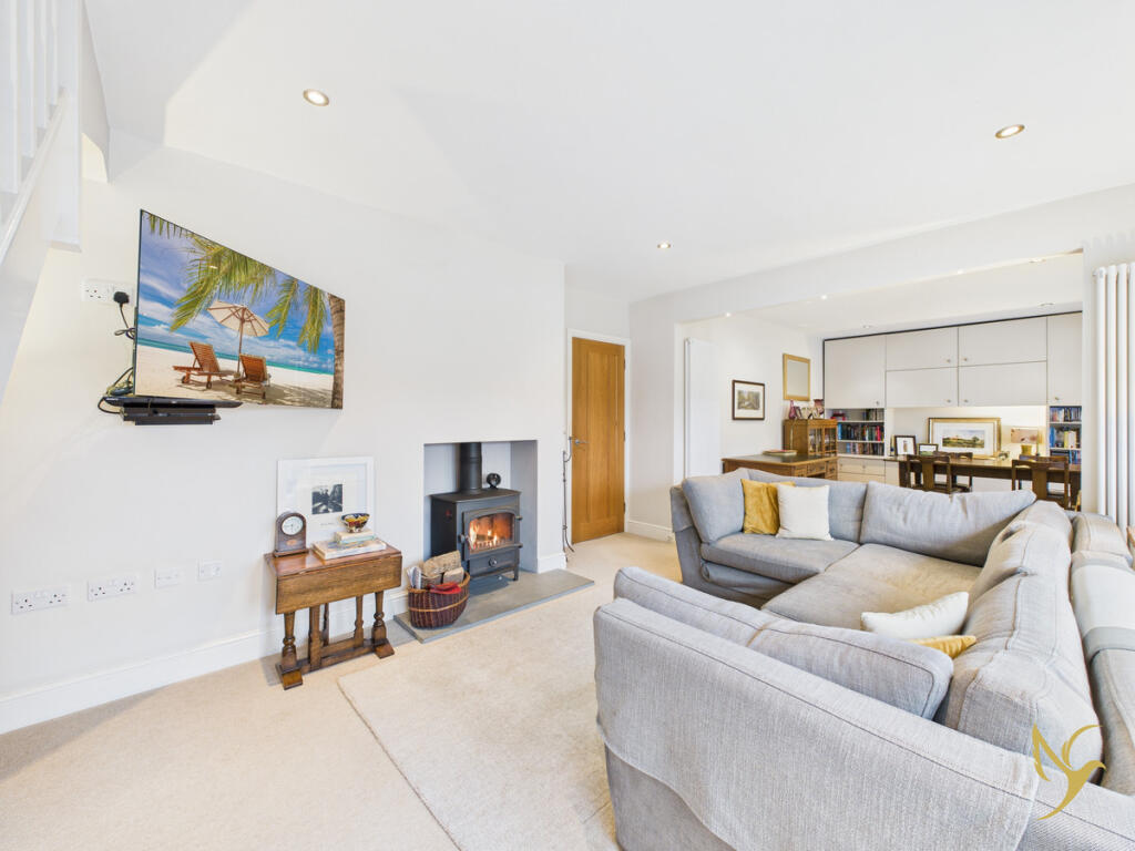 #WelcomeHome to: 19 Goodwood Avenue, Worcestershire, WR5 photo 4